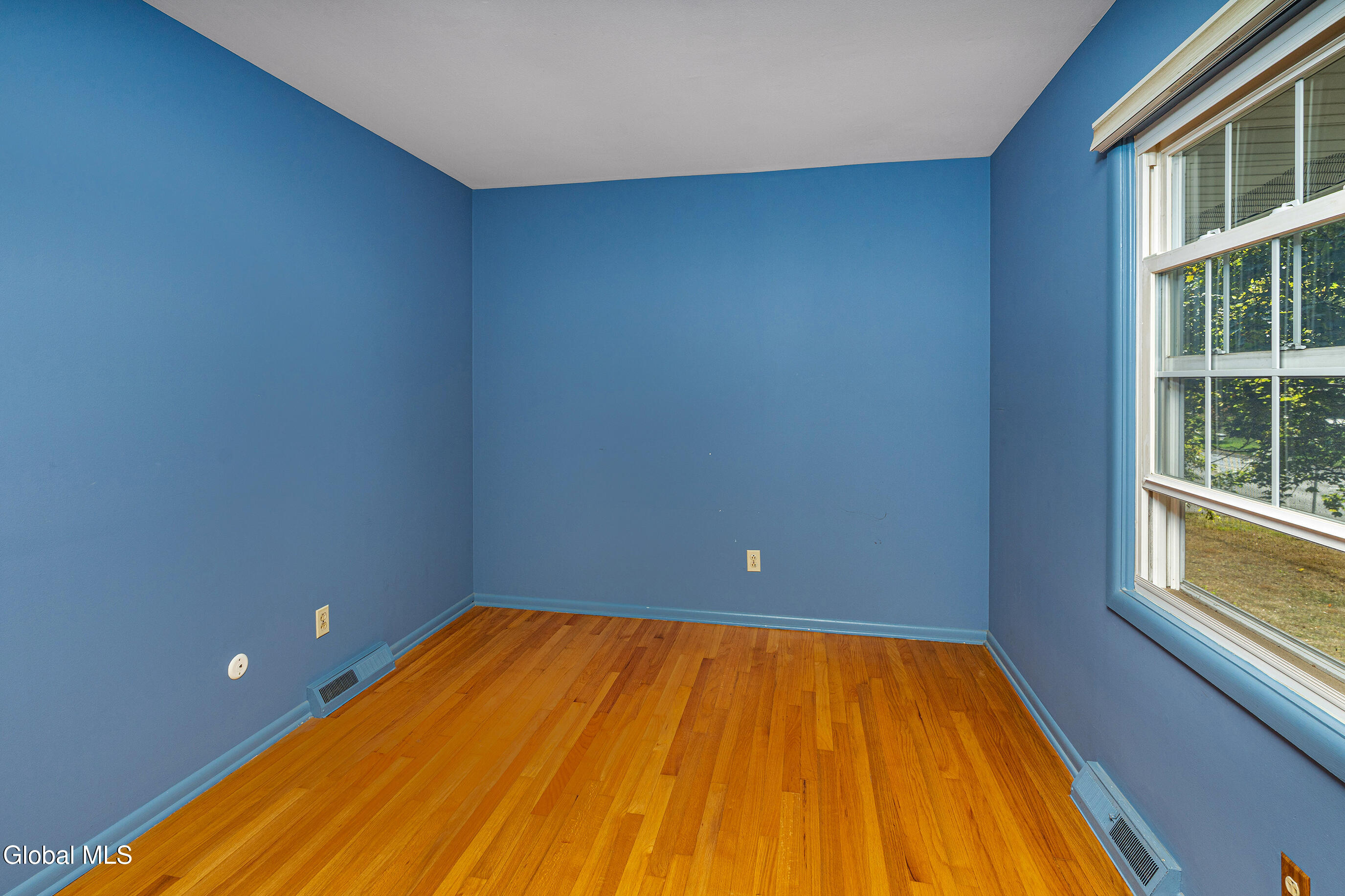 228 Murray Avenue Bethlehem, NY 12054 - Photo 30 of 42 040-228-Murray-Ave