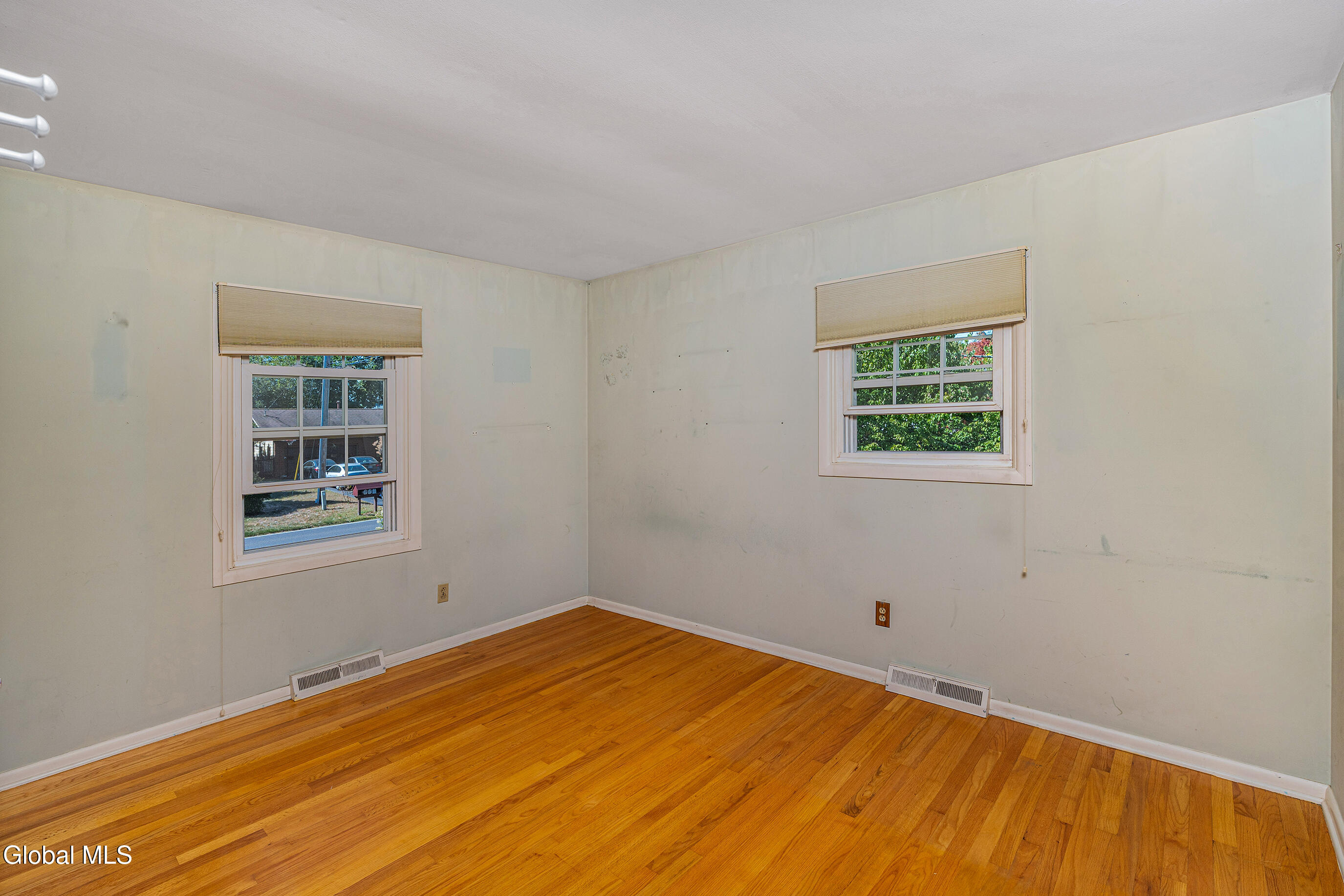 228 Murray Avenue Bethlehem, NY 12054 - Photo 33 of 42 044-228-Murray-Ave