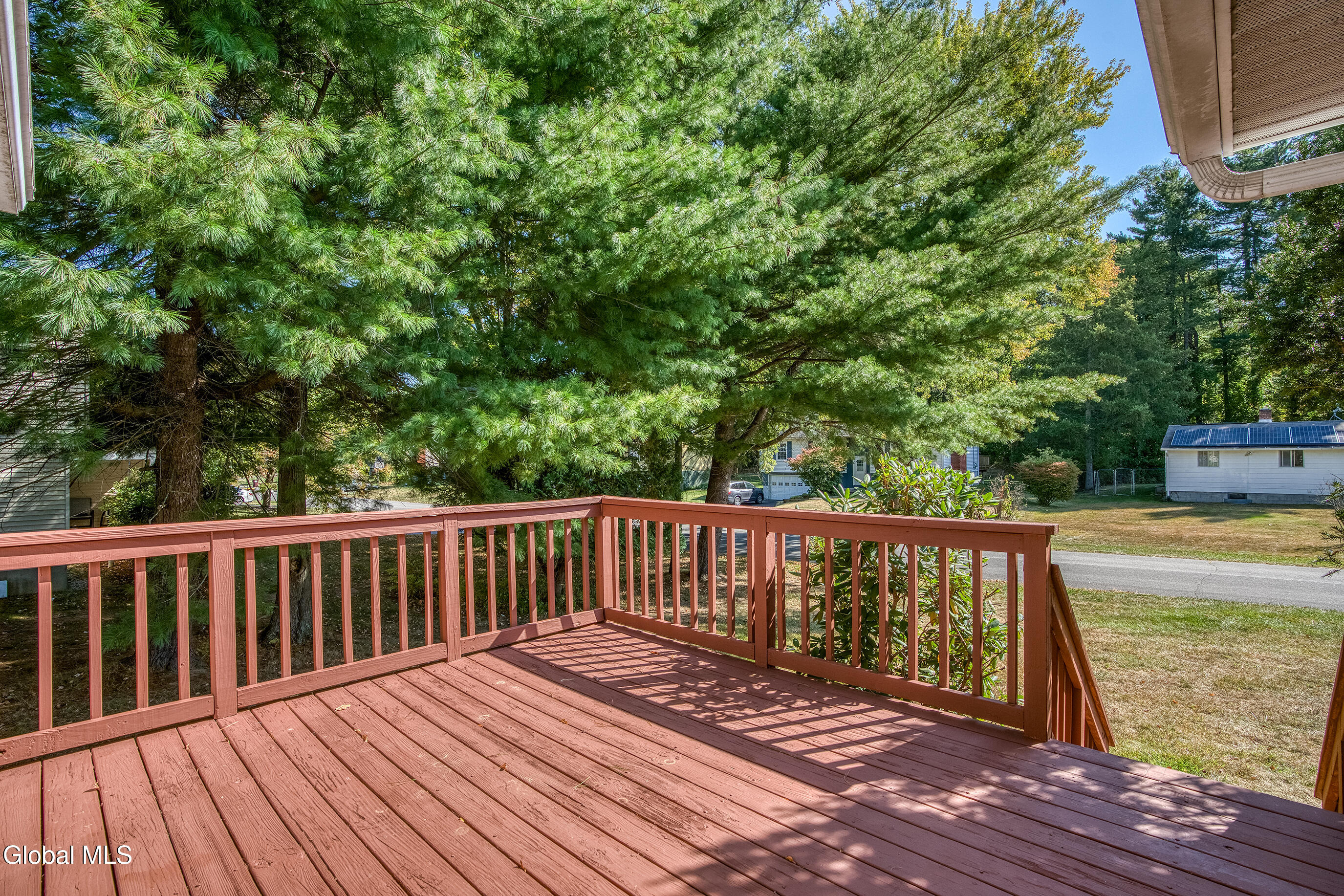 228 Murray Avenue Bethlehem, NY 12054 - Photo 38 of 42 009-228-Murray-Ave