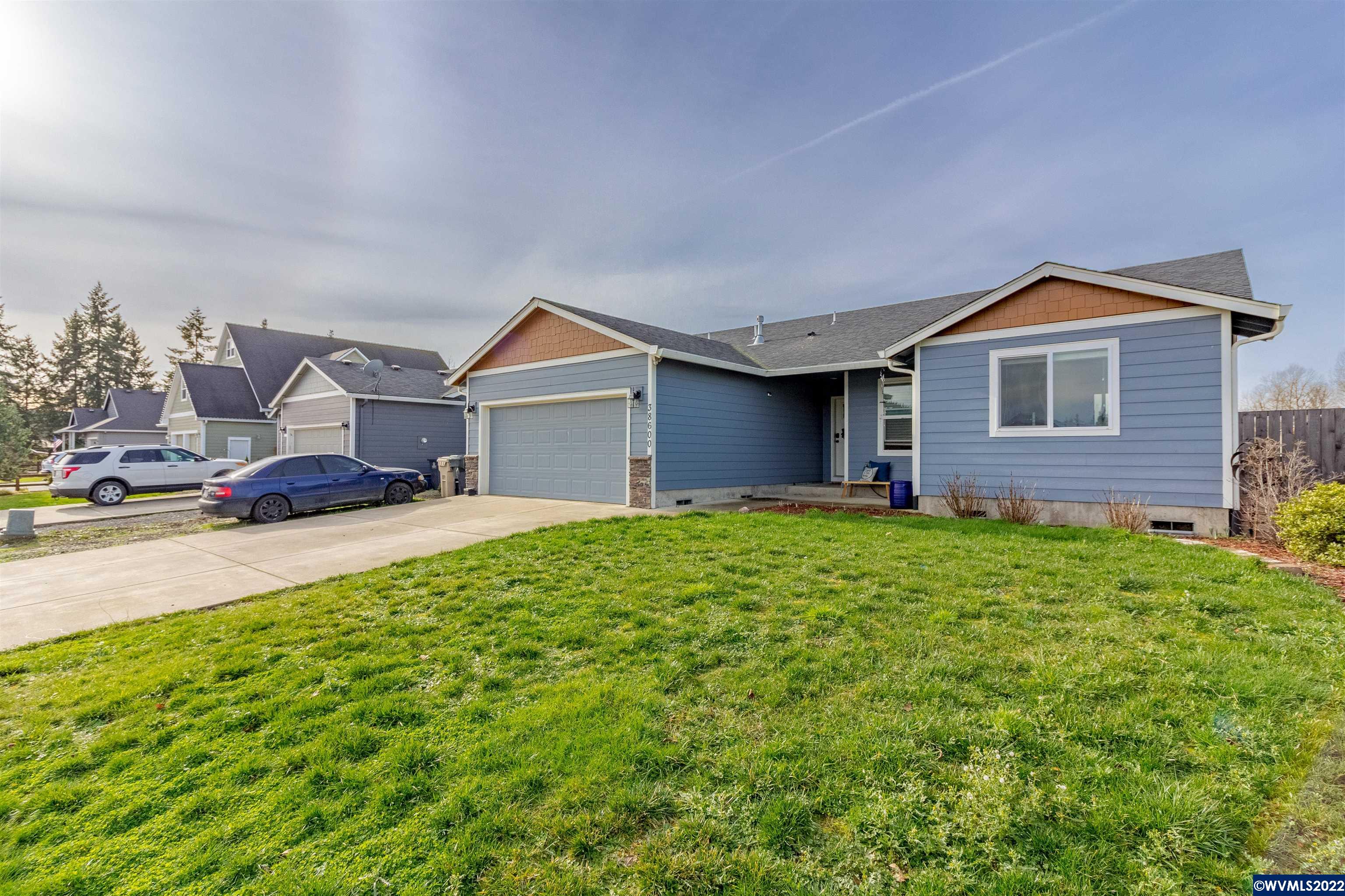 38600 Filbert Street Scio, OR 97374 - Photo 2 of 34 Gallery Image 2
