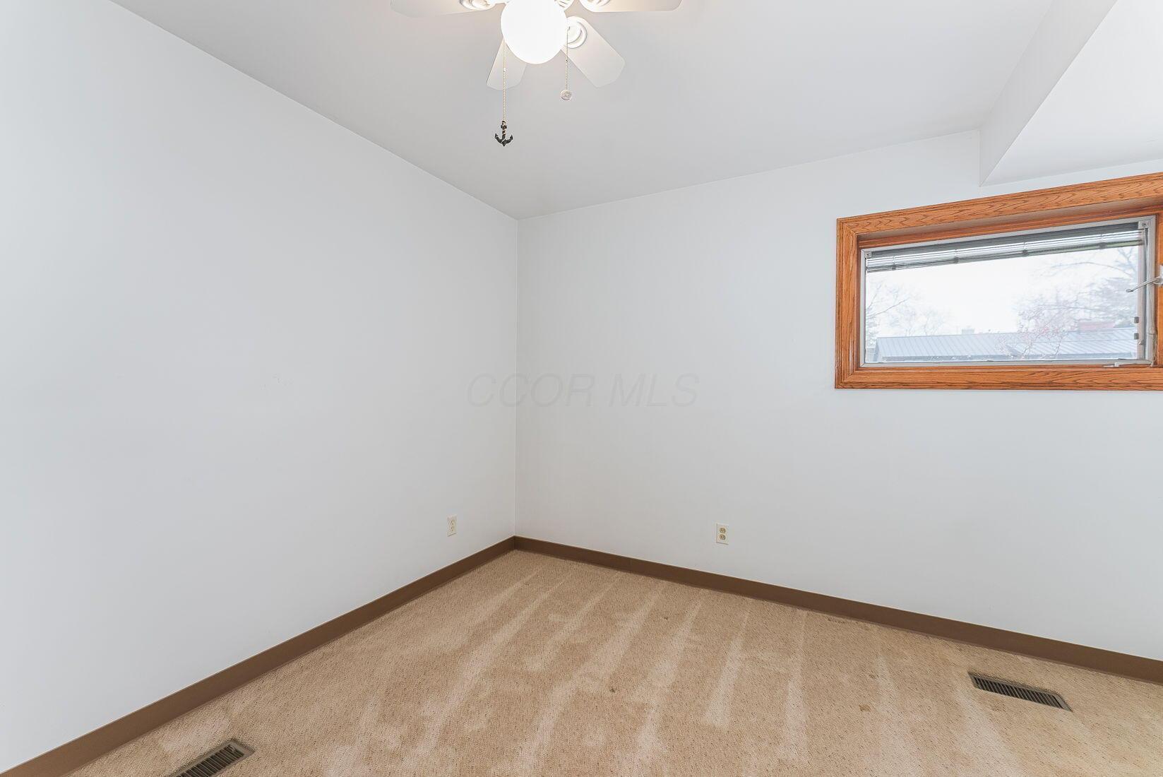 4161 Winfield Road Columbus, OH 43220 - Photo 21 of 39 Bedroom 2