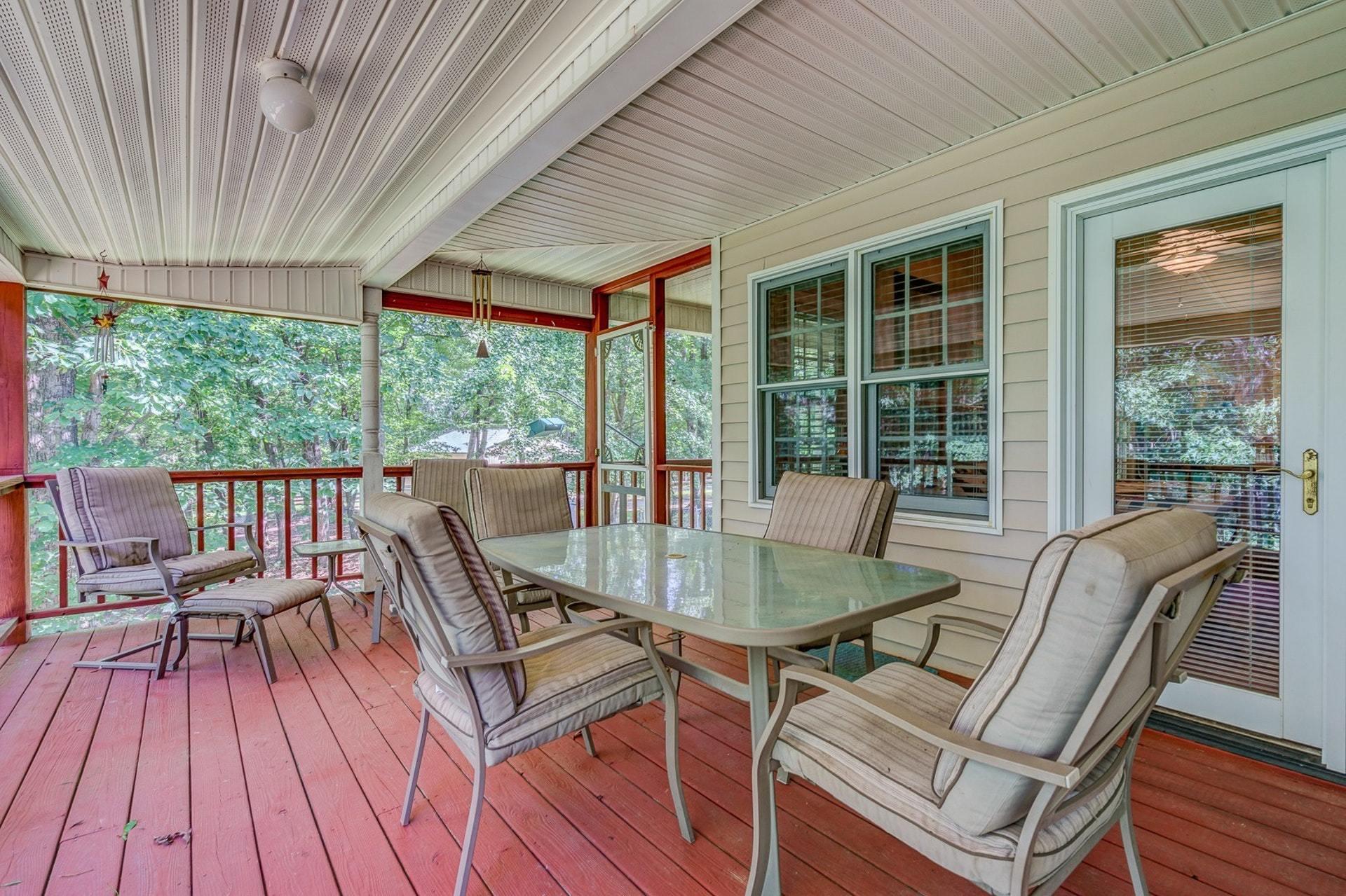 1846 Angle Plantation Road Rocky Mount, VA 24151 - Photo 31 of 68 33 Back Deck