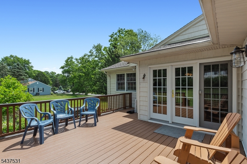 34 Cross Road Bernards, NJ 07920 - Photo 7 of 26