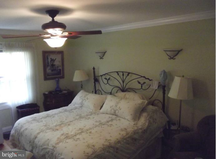 5923 Bayshire Road, Unit 113 Springfield, VA 22152 - Photo 11 of 12 Bedroom (Master)