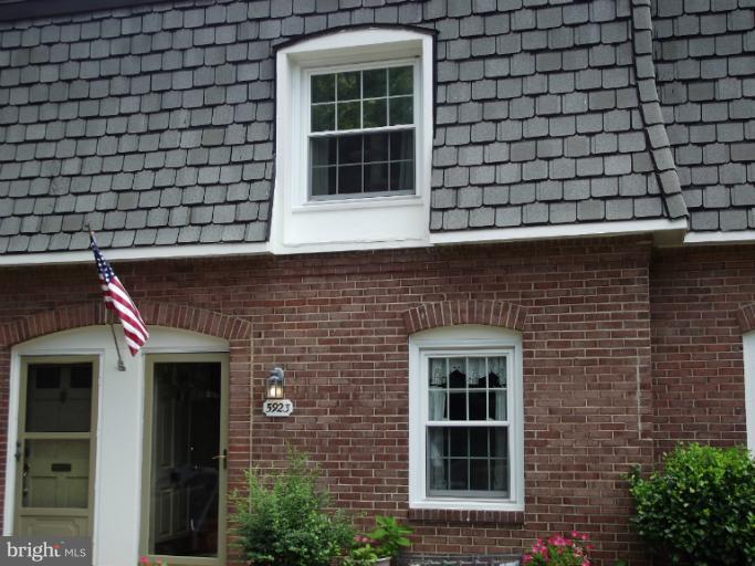 5923 Bayshire Road, Unit 113 Springfield, VA 22152 - Photo 12 of 12 Front