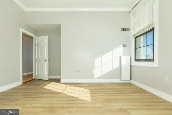 $1,800 | 1 East Chase Street, Unit 712, Baltimore, MD 21202