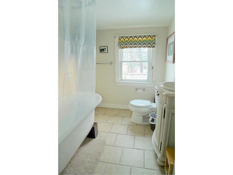 19 Anson Road Portland, ME 04102 - Photo 22 of 35 Bathroom.