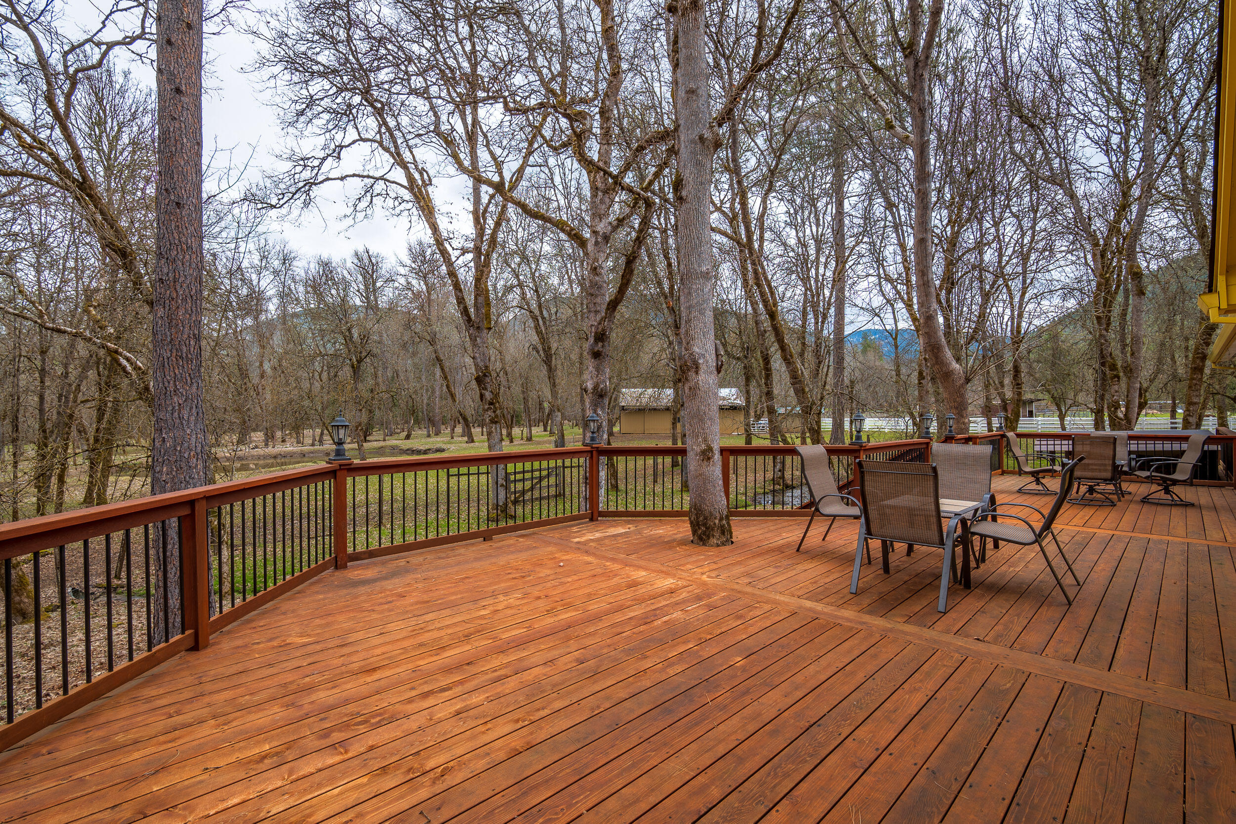 5980 Donaldson Road Grants Pass, OR 97526 - Photo 29 of 48 5980DonaldsonRd-033
