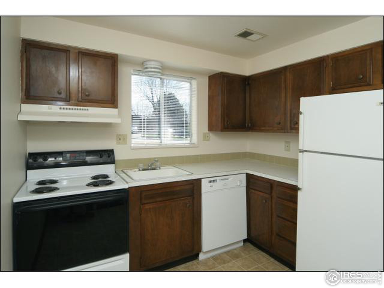 1617 Edora Road Fort Collins, CO 80525 - Photo 4 of 16 Gallery Image 4