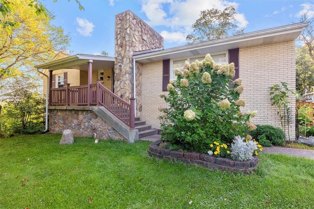 1162 Harmony Road Baden, PA 15005 - Photo 2 of 23
