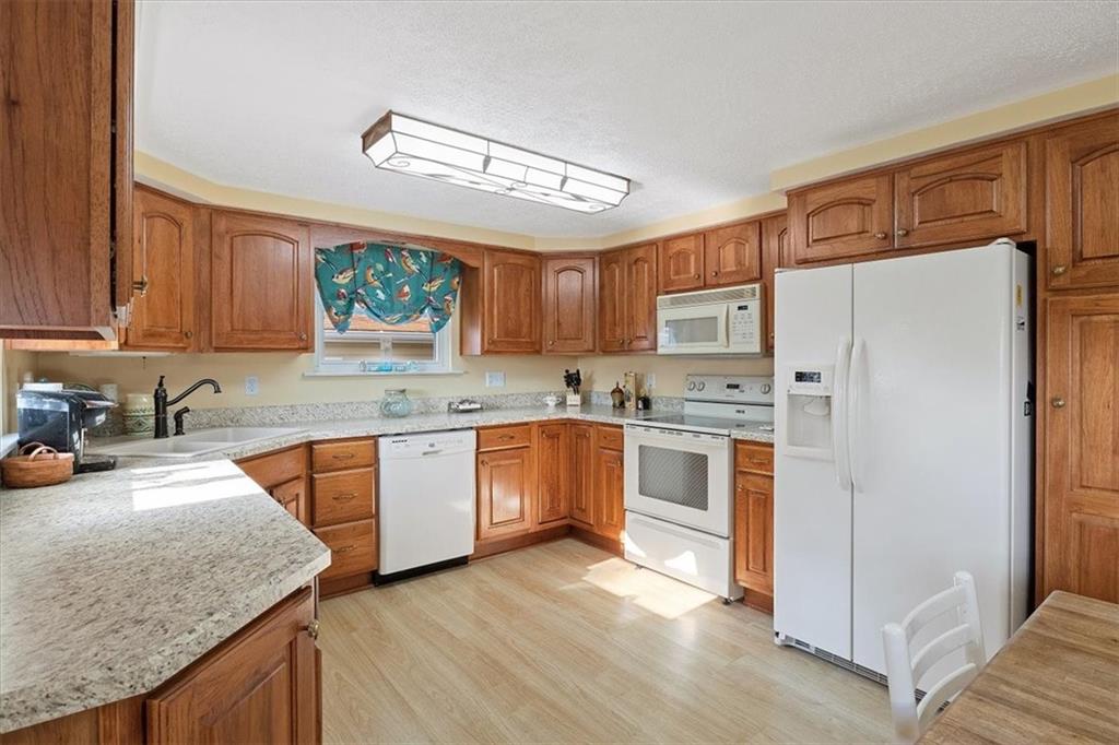 1162 Harmony Road Baden, PA 15005 - Photo 13 of 23