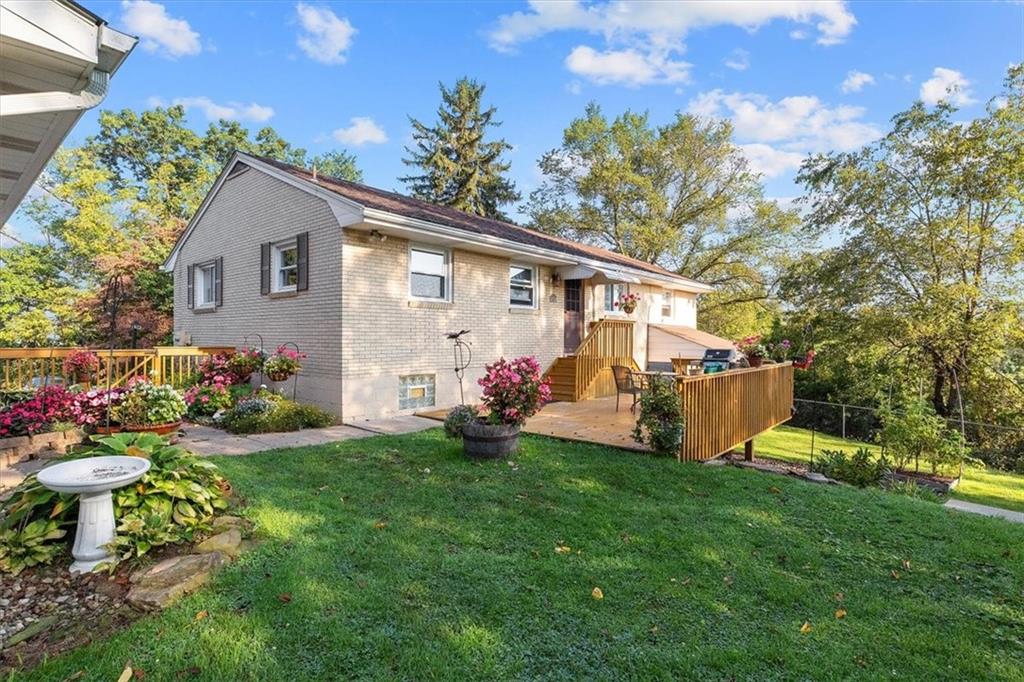 1162 Harmony Road Baden, PA 15005 - Photo 8 of 23