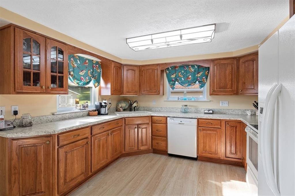 1162 Harmony Road Baden, PA 15005 - Photo 10 of 23