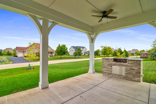$716,925 | 6941 Cambria Cove, Lakewood, IL 60014