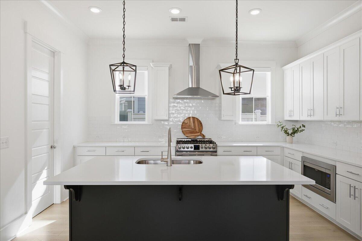 353 Baritone Road Summerville, SC 29486 - Photo 6 of 54 14-353_Baritone_016