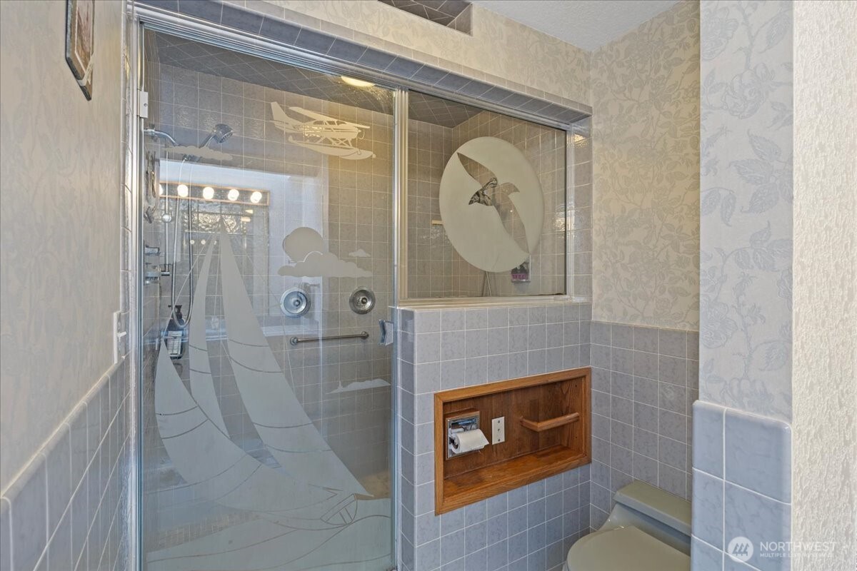 701 175th Street Southwest Bothell, WA 98012 - Photo 27 of 40 Gallery Image 27
