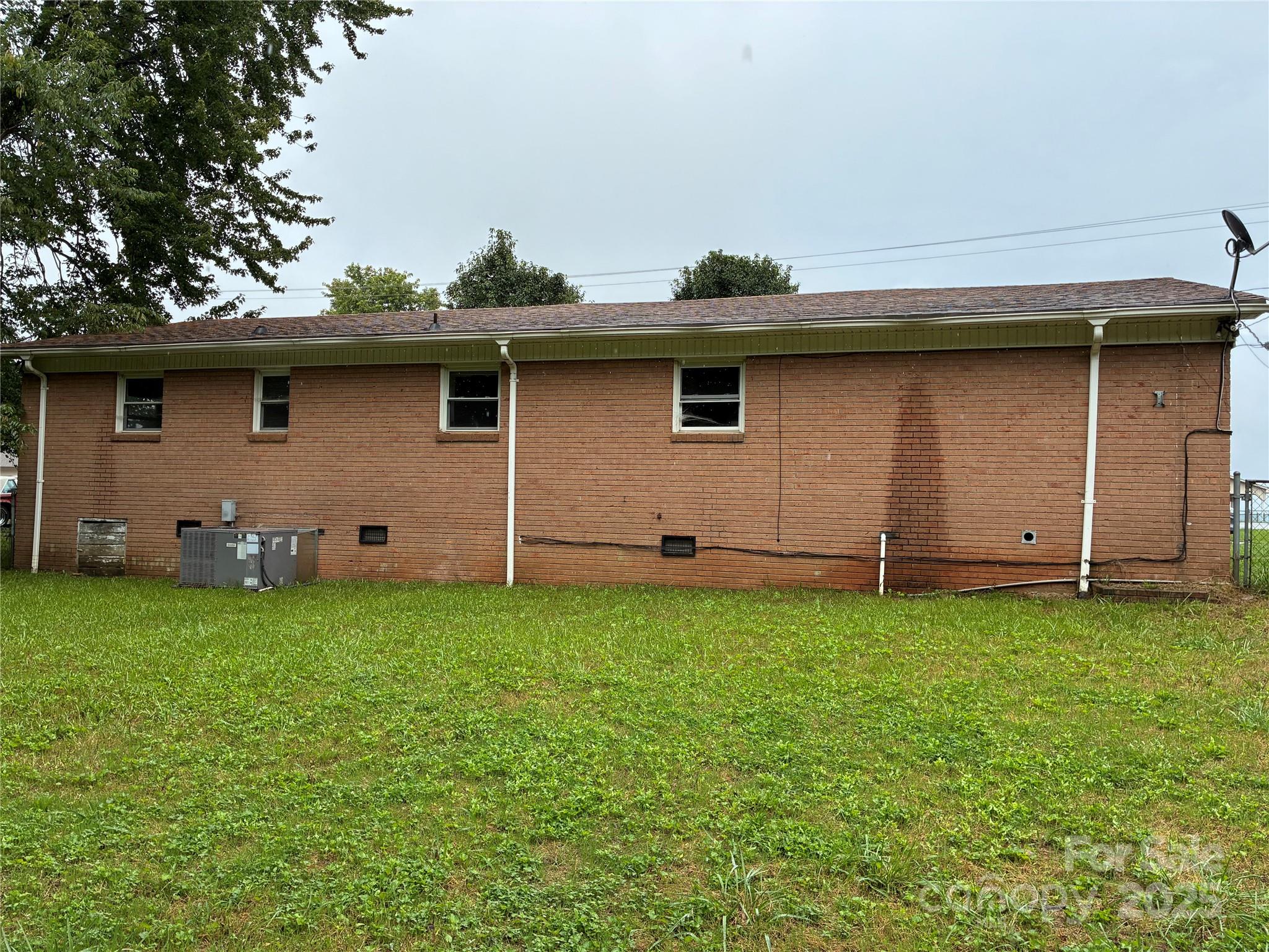 1721 North Post Road Shelby, NC 28150 - Photo 5 of 28