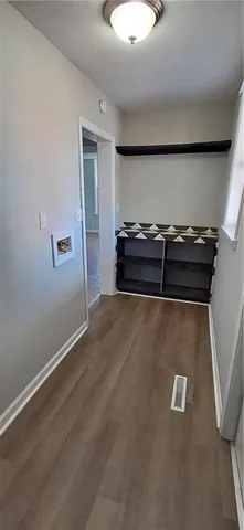 $1,100 | 107 Indiana Avenue, St. Joseph, MO 64504