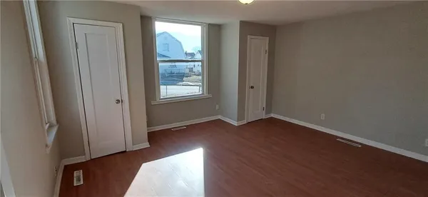 $1,100 | 107 Indiana Avenue, St. Joseph, MO 64504