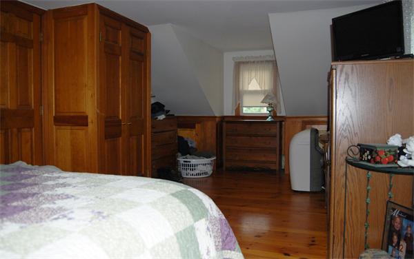 225 Middleboro Road Freetown, MA 02717 - Photo 13 of 16 Gallery Image 13
