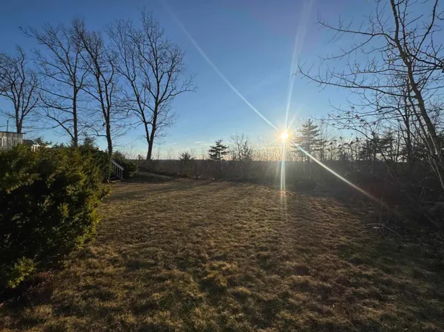 $912,500 | 8 Colburn Road, Brookline, NH 03033