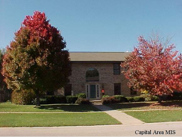 4004 Guilford Drive Springfield, IL 62711 - Photo 1 of 9