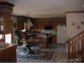 4004 Guilford Drive Springfield, IL 62711 - Photo 3 of 9