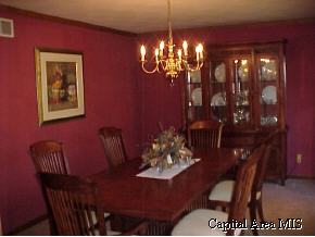 4004 Guilford Drive Springfield, IL 62711 - Photo 5 of 9