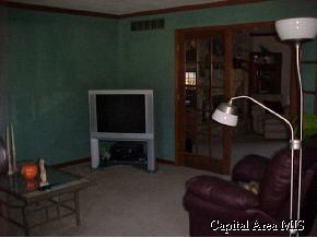 4004 Guilford Drive Springfield, IL 62711 - Photo 6 of 9