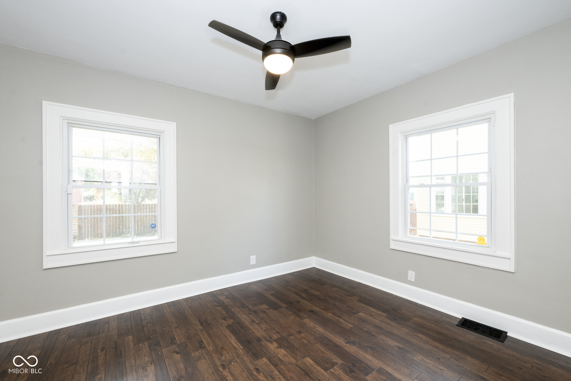 415 Ruskin Place Indianapolis, IN 46205 - Photo 14 of 29 Gallery Image 14