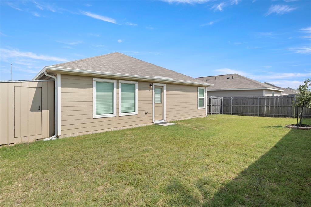 11807 Marcellus Way Rhome, TX 76078 - Photo 28 of 28 Gallery Image 28