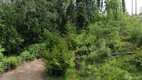 $97,500 | 112 Tillicum Drive, Chehalis, WA 98532