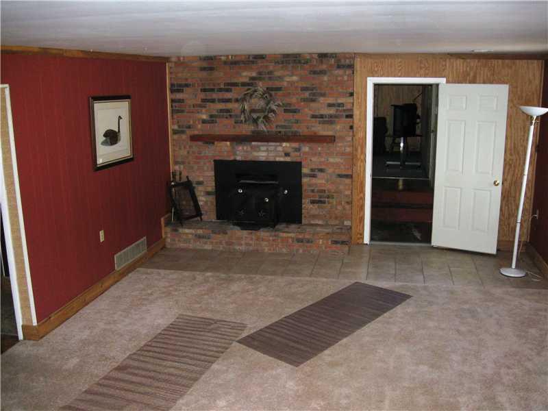 11916 Hoster Road Carmel, IN 46033 - Photo 11 of 24 Gallery Image 11