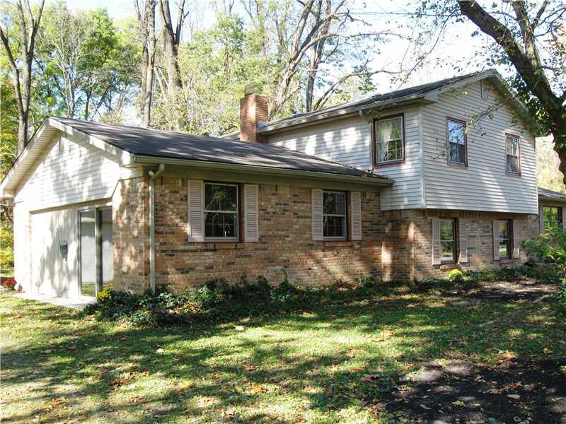 11916 Hoster Road Carmel, IN 46033 - Photo 3 of 24 Gallery Image 3