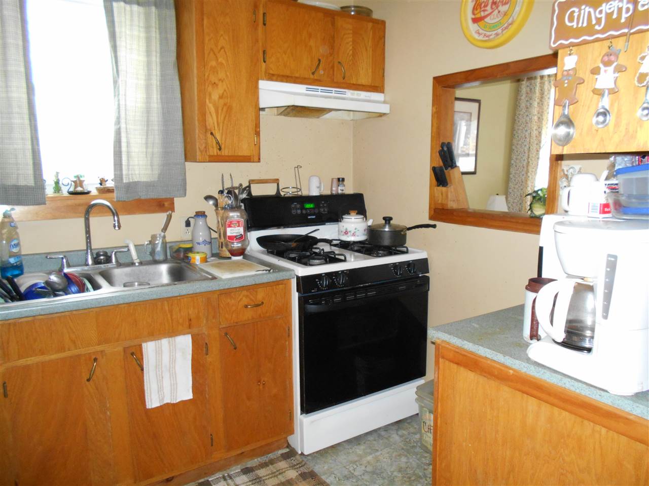 59 Parker Road, Unit 12 Carroll, NH 03598 - Photo 2 of 19 Gallery Image 2