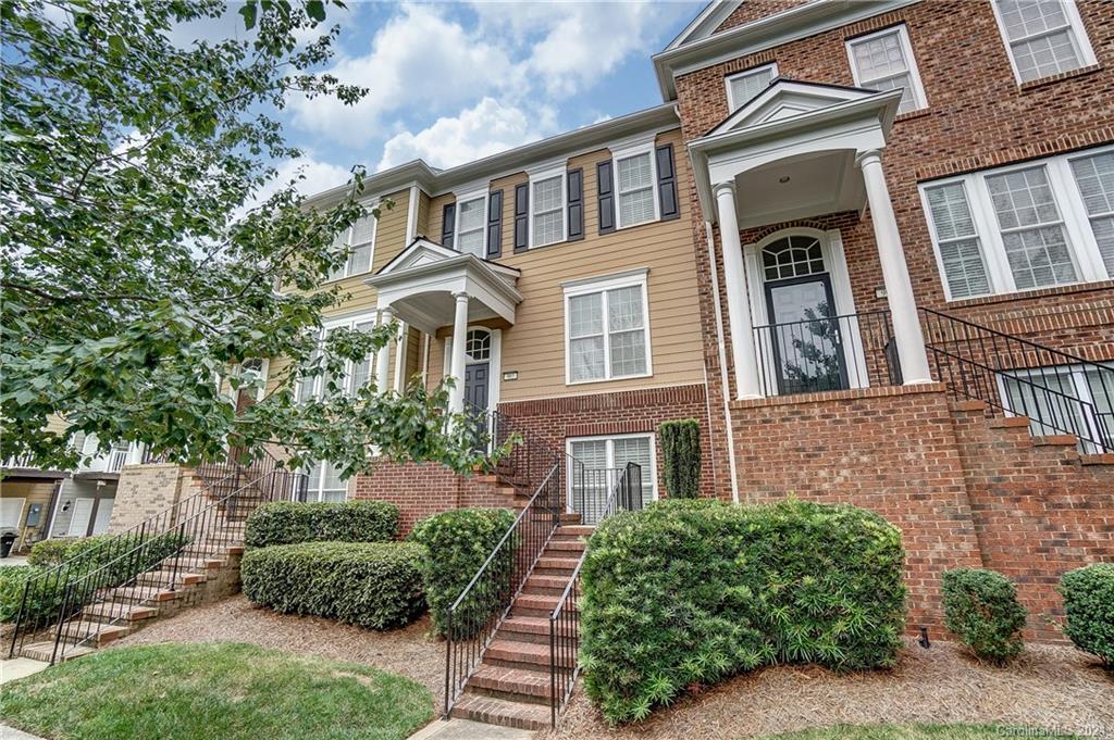 905 Lyndley Drive Fort Mill, SC 29708 - Photo 1 of 28