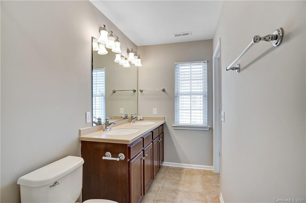 905 Lyndley Drive Fort Mill, SC 29708 - Photo 22 of 28