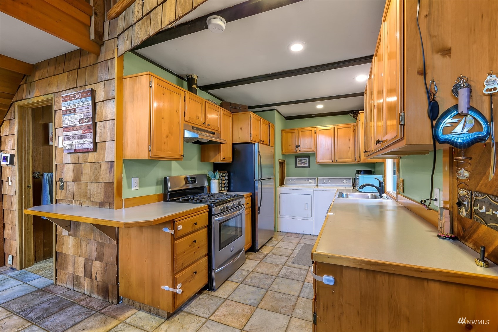 7744 View Ridge Drive Maple Falls, WA 98266 - Photo 15 of 40