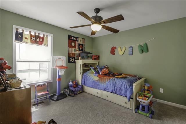 526 Polo Lane Springfield, TN 37172 - Photo 6 of 17 Who said secondary rooms have to be small? These are huge!
