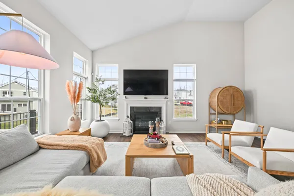 $5,500 | 1868 Forest View Court, Lake Geneva, WI 53147