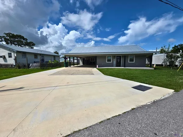 $185,000 | 145 East 69th Place, Cut Off, LA 70345