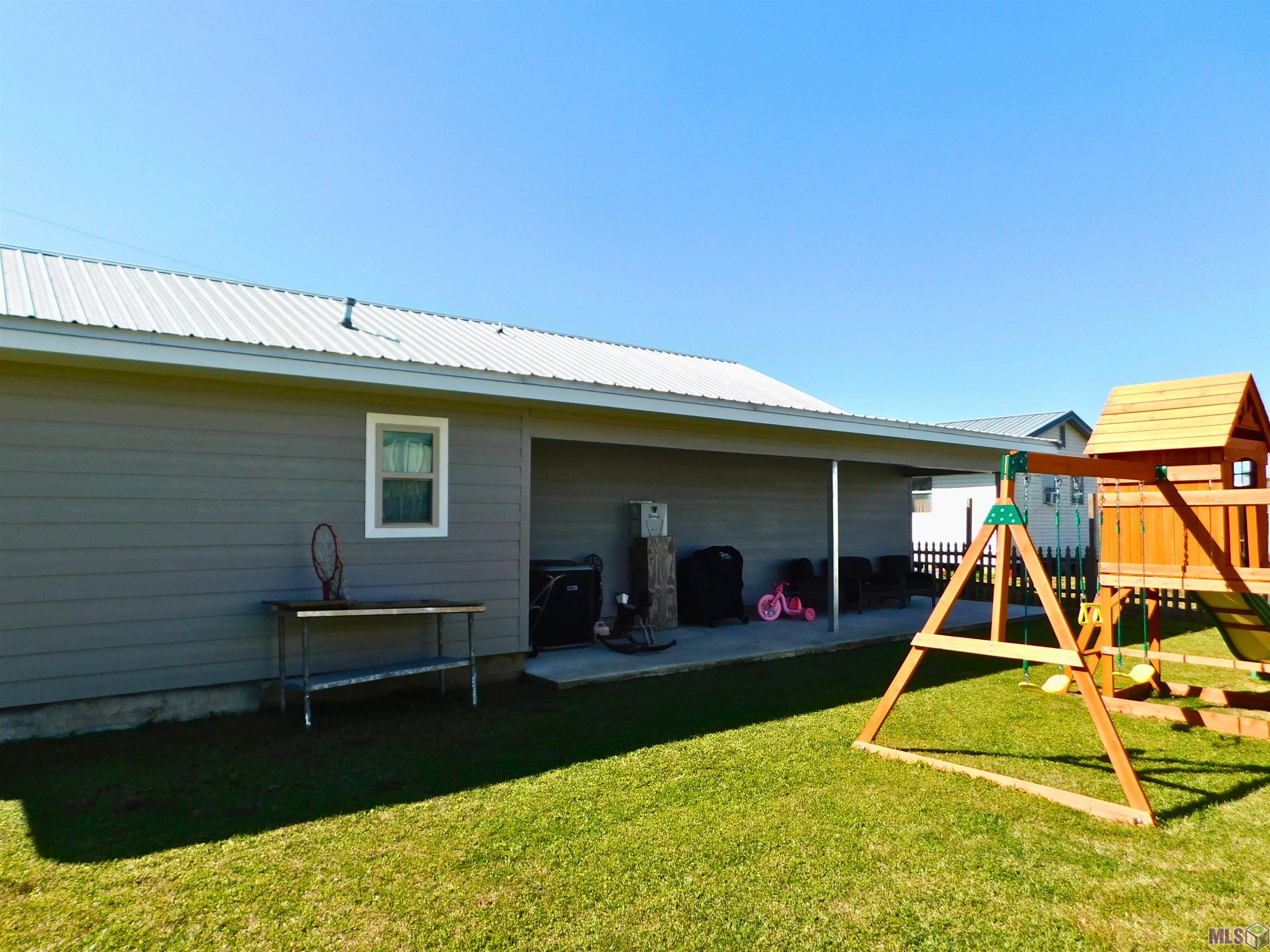 145 East 69th Place Cut Off, LA 70345 - Photo 11 of 13