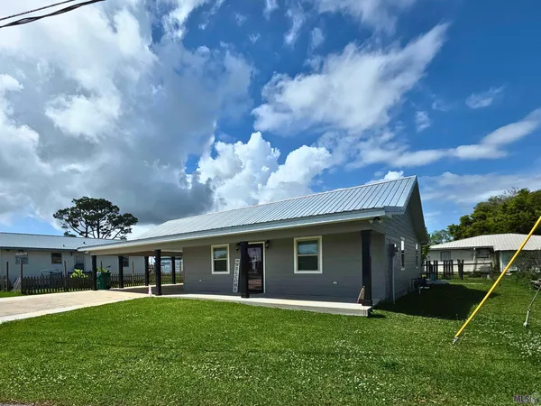 $185,000 | 145 East 69th Place, Cut Off, LA 70345