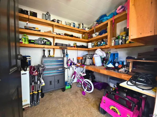 $185,000 | 145 East 69th Place, Cut Off, LA 70345