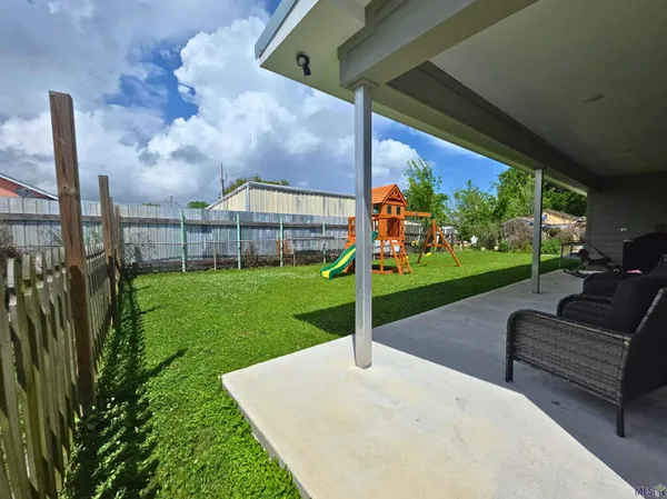 $185,000 | 145 East 69th Place, Cut Off, LA 70345