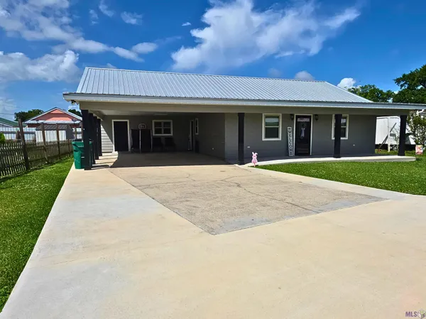 $185,000 | 145 East 69th Place, Cut Off, LA 70345