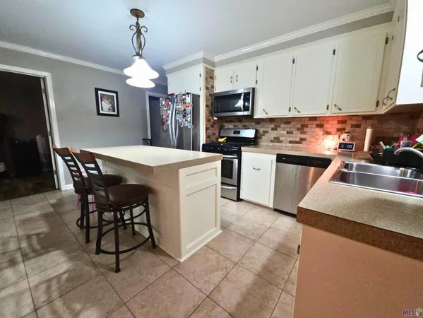 $185,000 | 145 East 69th Place, Cut Off, LA 70345