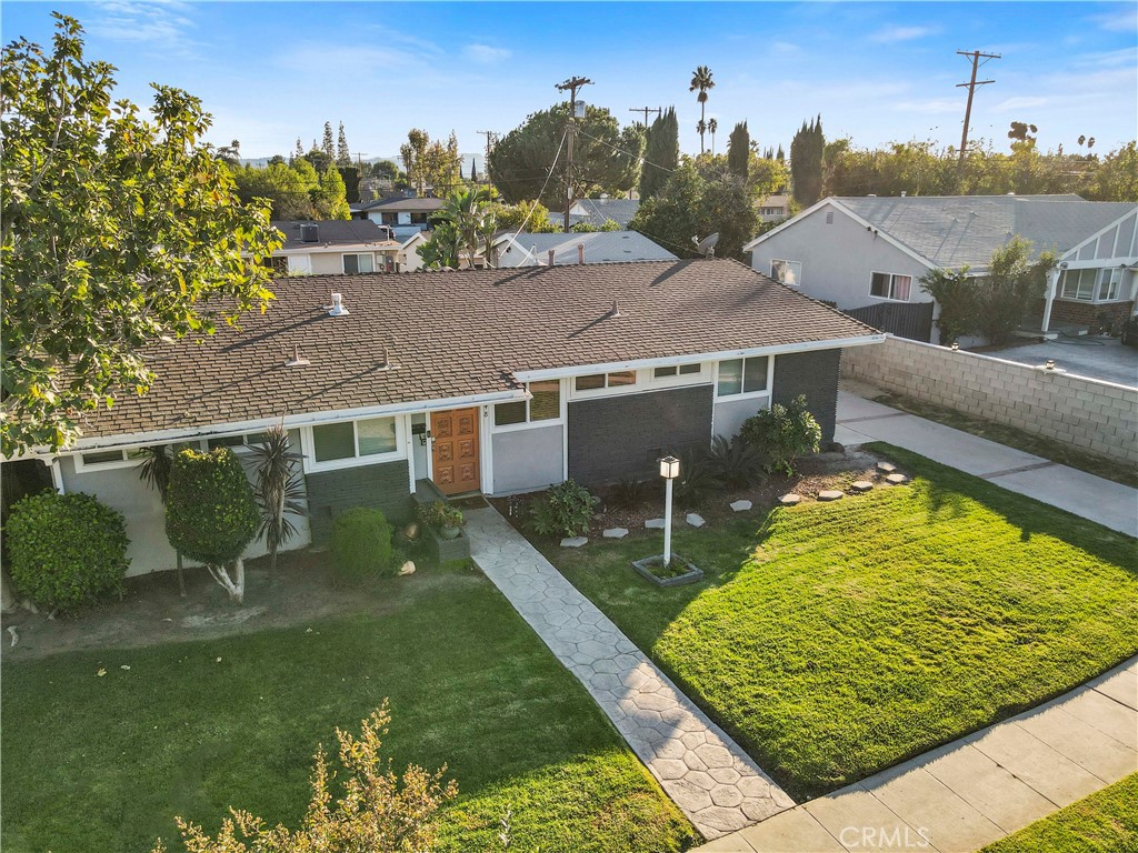 20448 Eccles Street Winnetka, CA 91306 - Photo 2 of 54