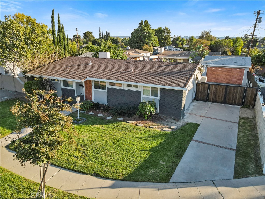 20448 Eccles Street Winnetka, CA 91306 - Photo 45 of 54