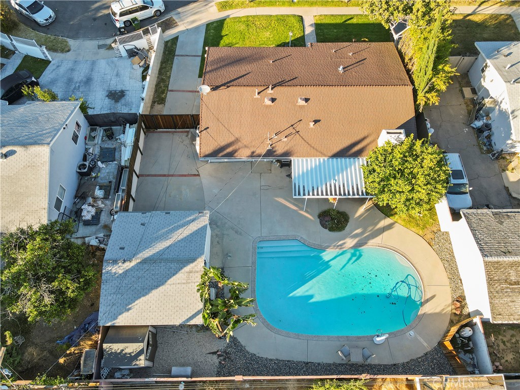 20448 Eccles Street Winnetka, CA 91306 - Photo 47 of 54